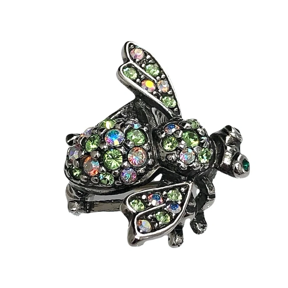 JOAN RIVERS CLEAR AURORA BOREALIS & GREEN CRYSTALS SILVER TONE BUMBLEBEE BROOCH